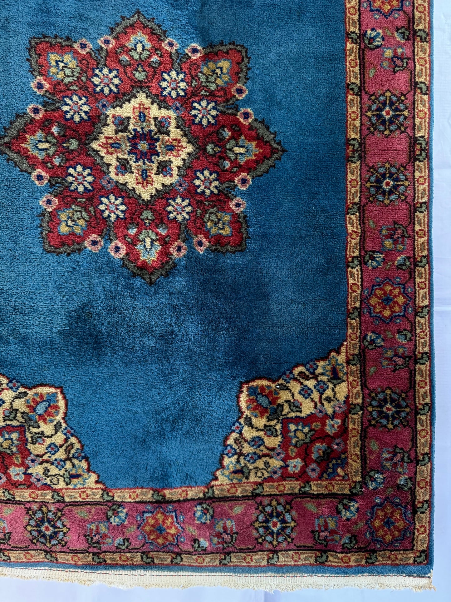 Handmade Romainian Rug 153 x 100 cm | 5.02 x 3.28 ft