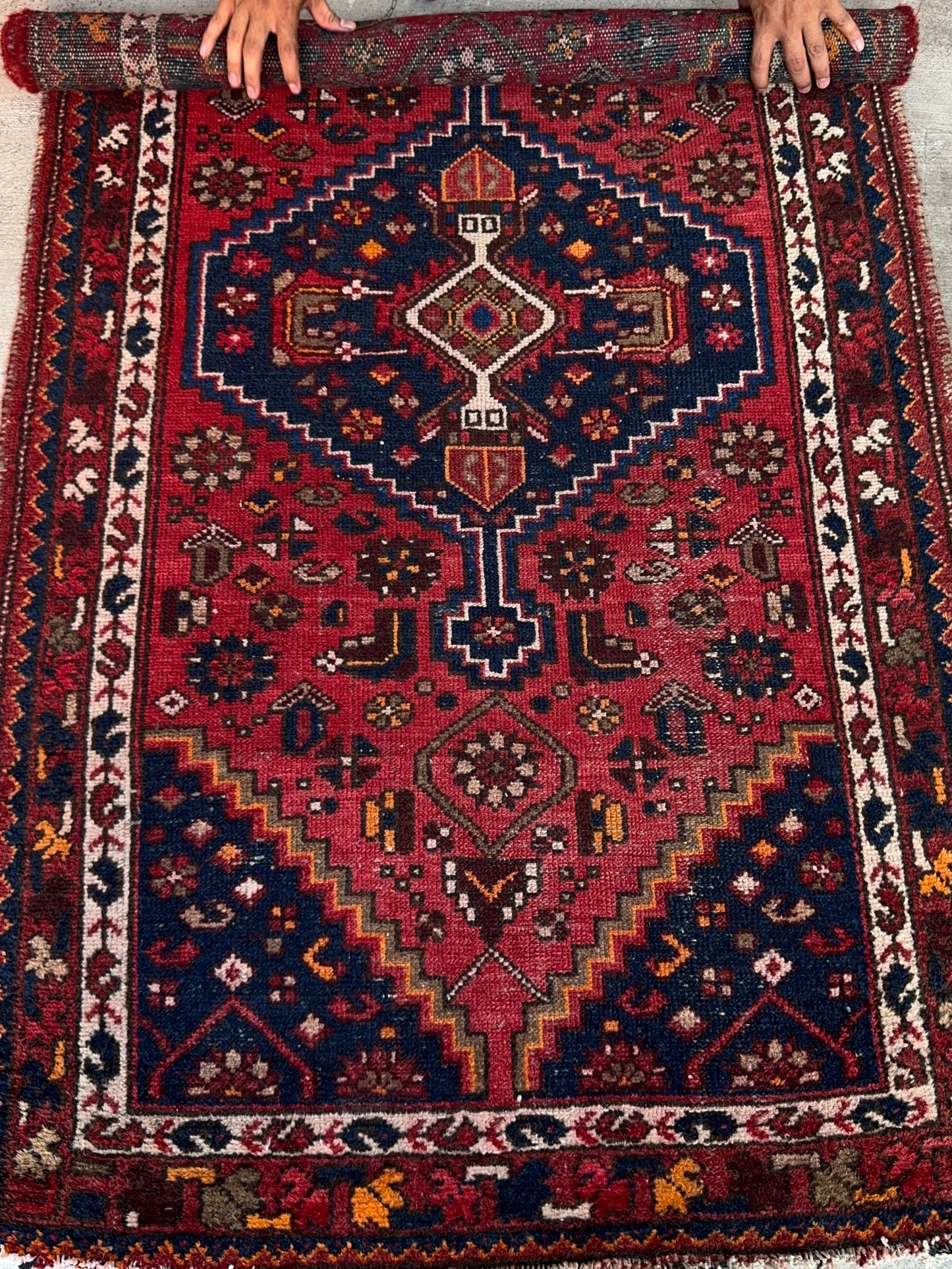 Handmade Persian Hamadan 
190 x 100 cm | 6.23 x 3.28 ft