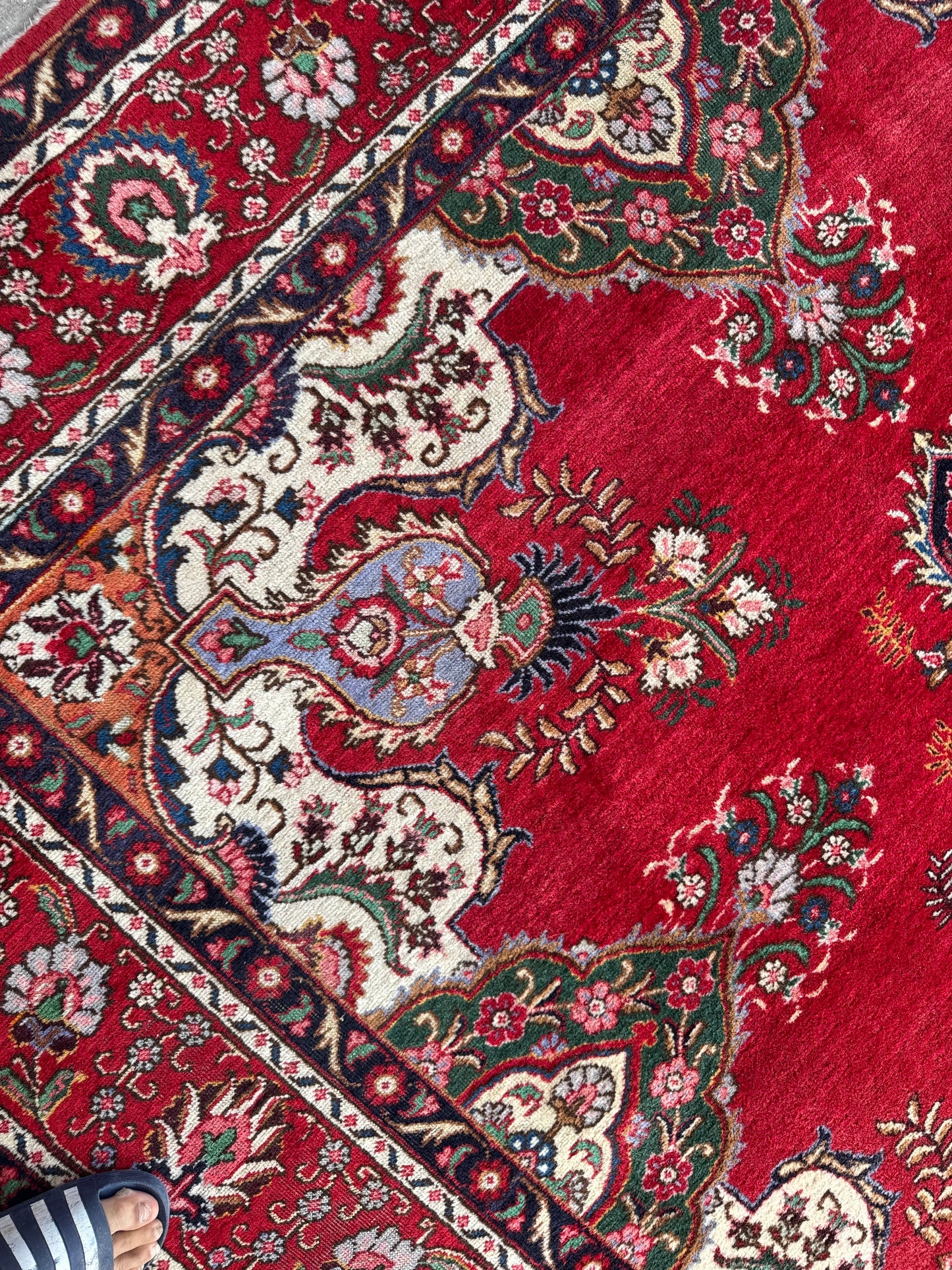 📌 RESERVED Handmade Persian Sarouk Rug
345 x 260 cm | 11.3 x 8.5 ft