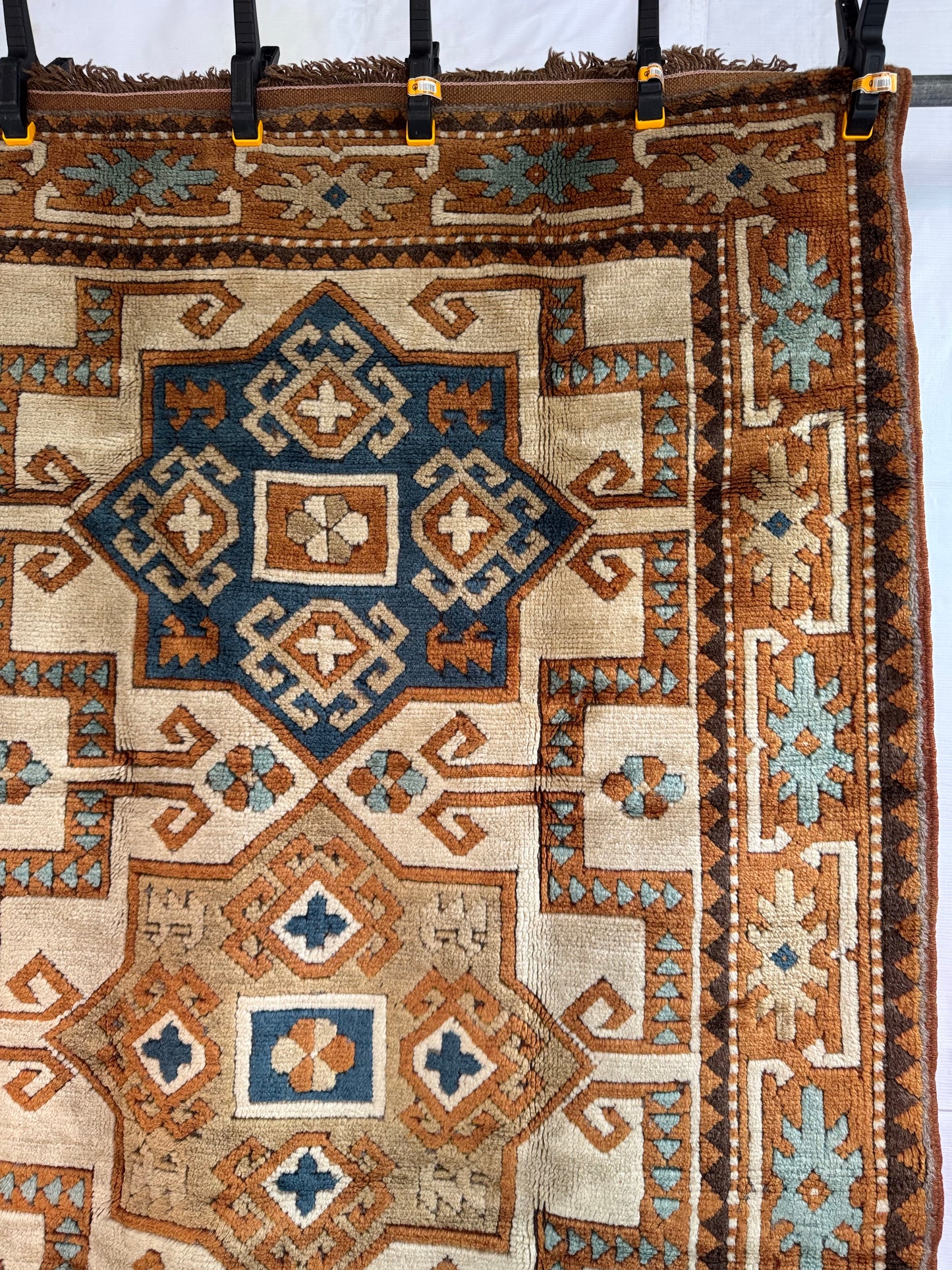 Handmade Kars Kazak Rug 186 x 112 cm | 6.1 x 3.67 ft