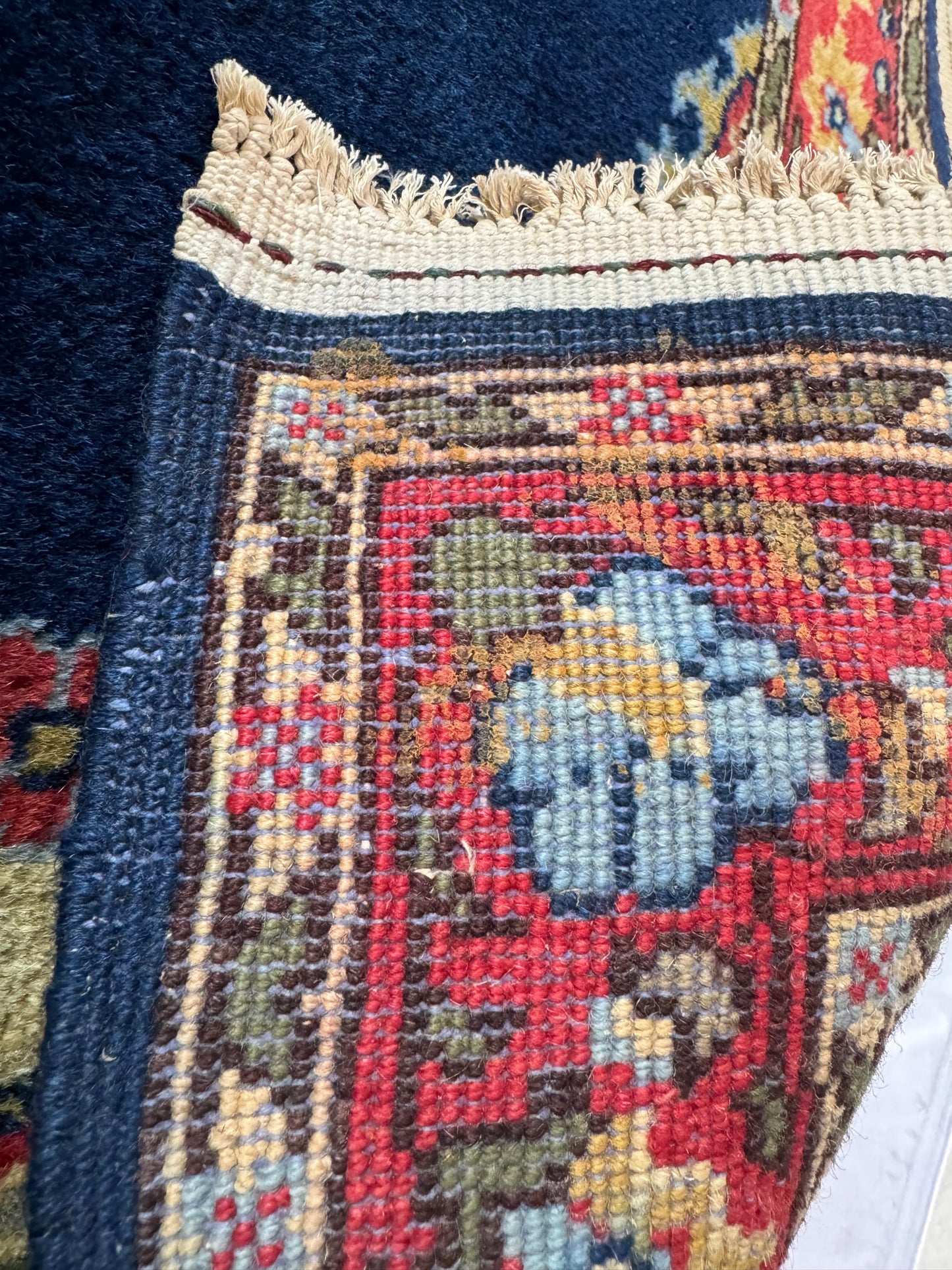 Handmade Romainian Rug 157 x 102 cm | 5.15 x 3.35 ft