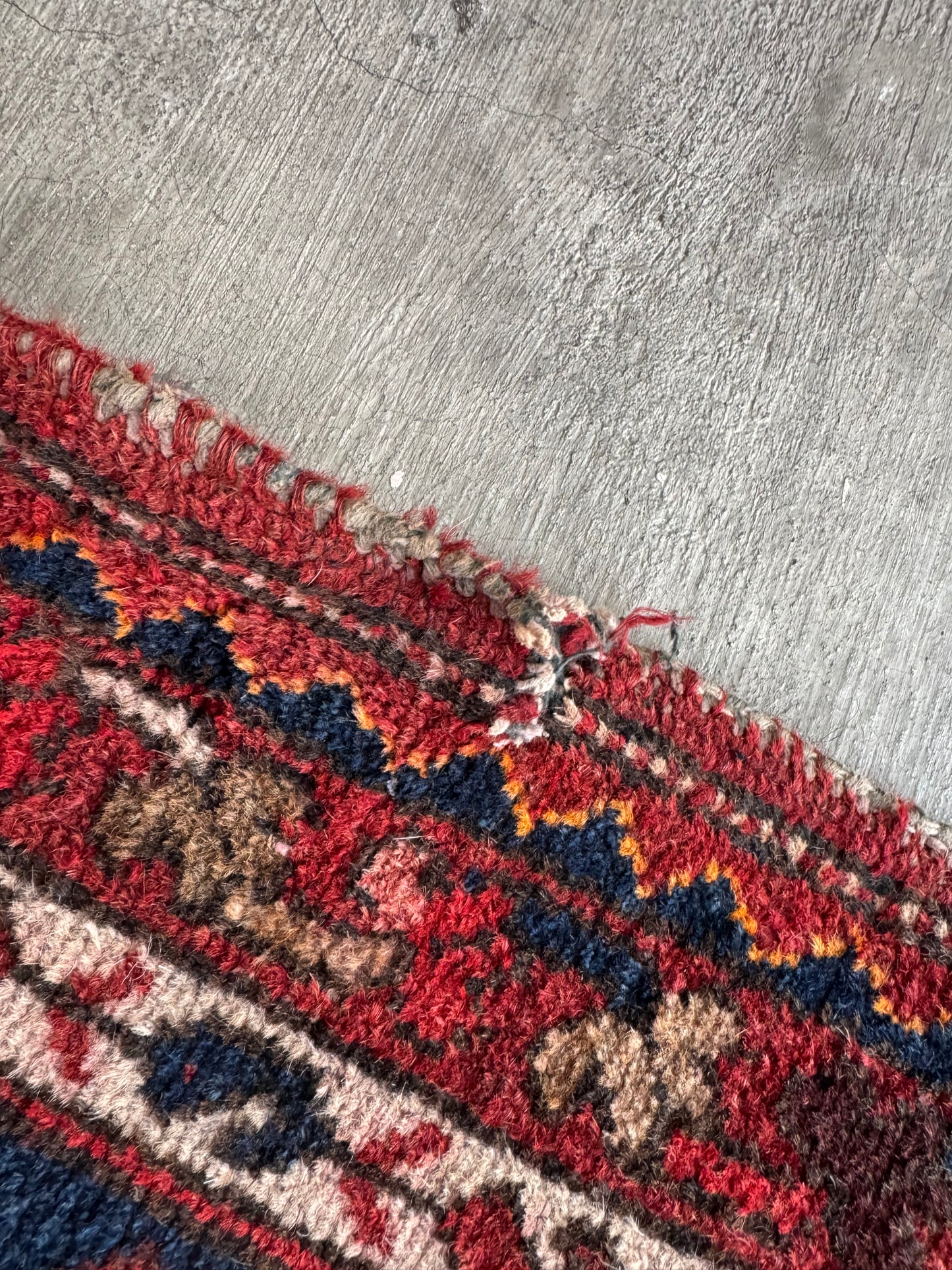 Handmade Persian Hamadan 
190 x 100 cm | 6.23 x 3.28 ft