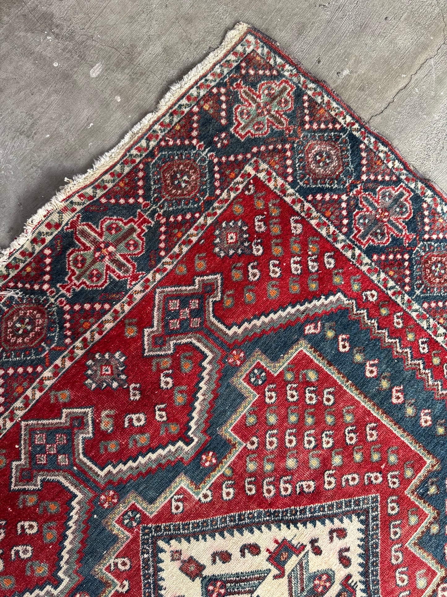 Handmade Persian Shahrbabak Rug 212 x 157 cm | 7.0 x 5.2 ft