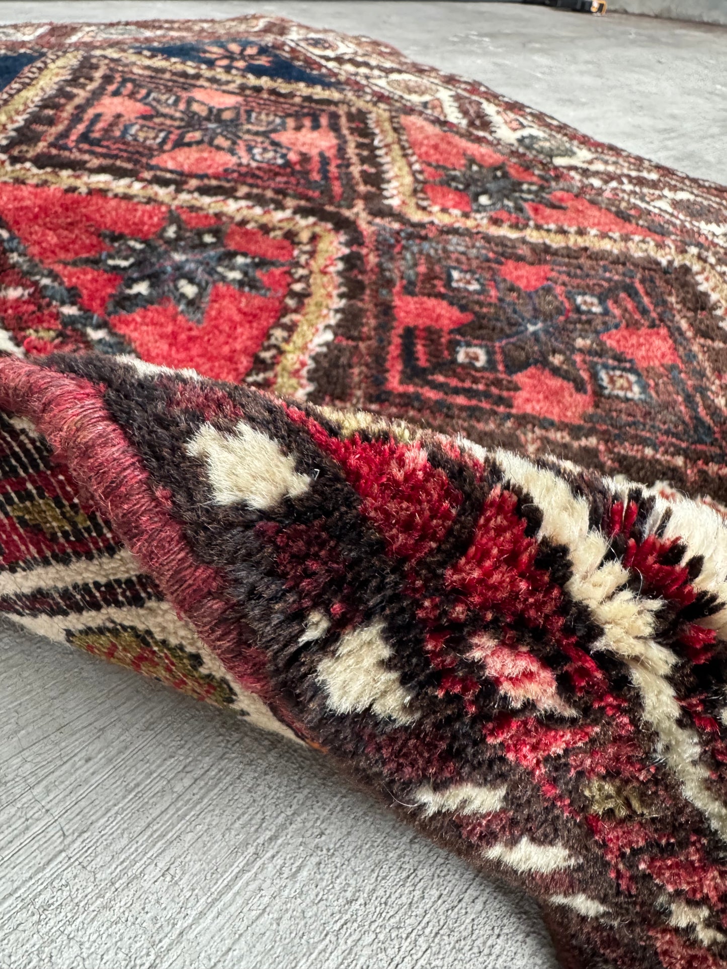 Handmade Persian Hamadan 160 x 87 cm | 5.25 x 2.85 ft
