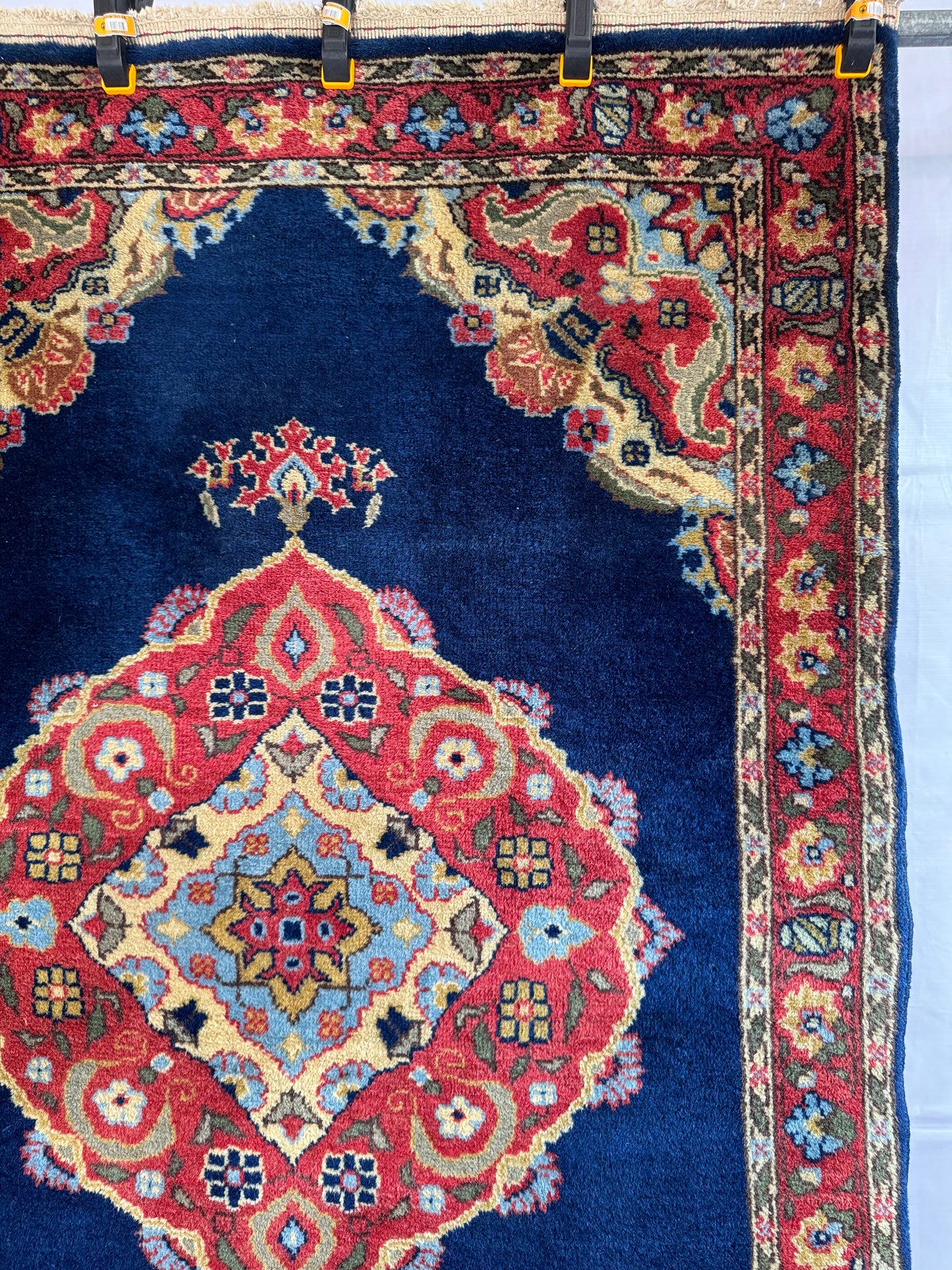 Handmade Romainian Rug 157 x 102 cm | 5.15 x 3.35 ft