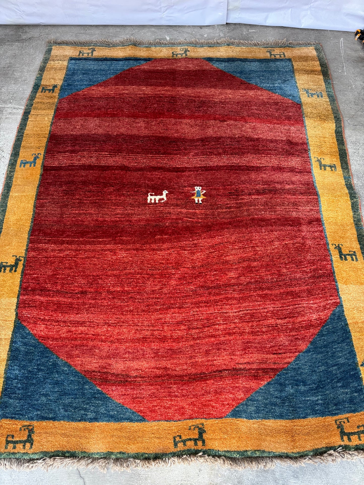 Handmade Persian Gabbeh Rug 220 x 175 cm | 7.22 x 5.74 ft