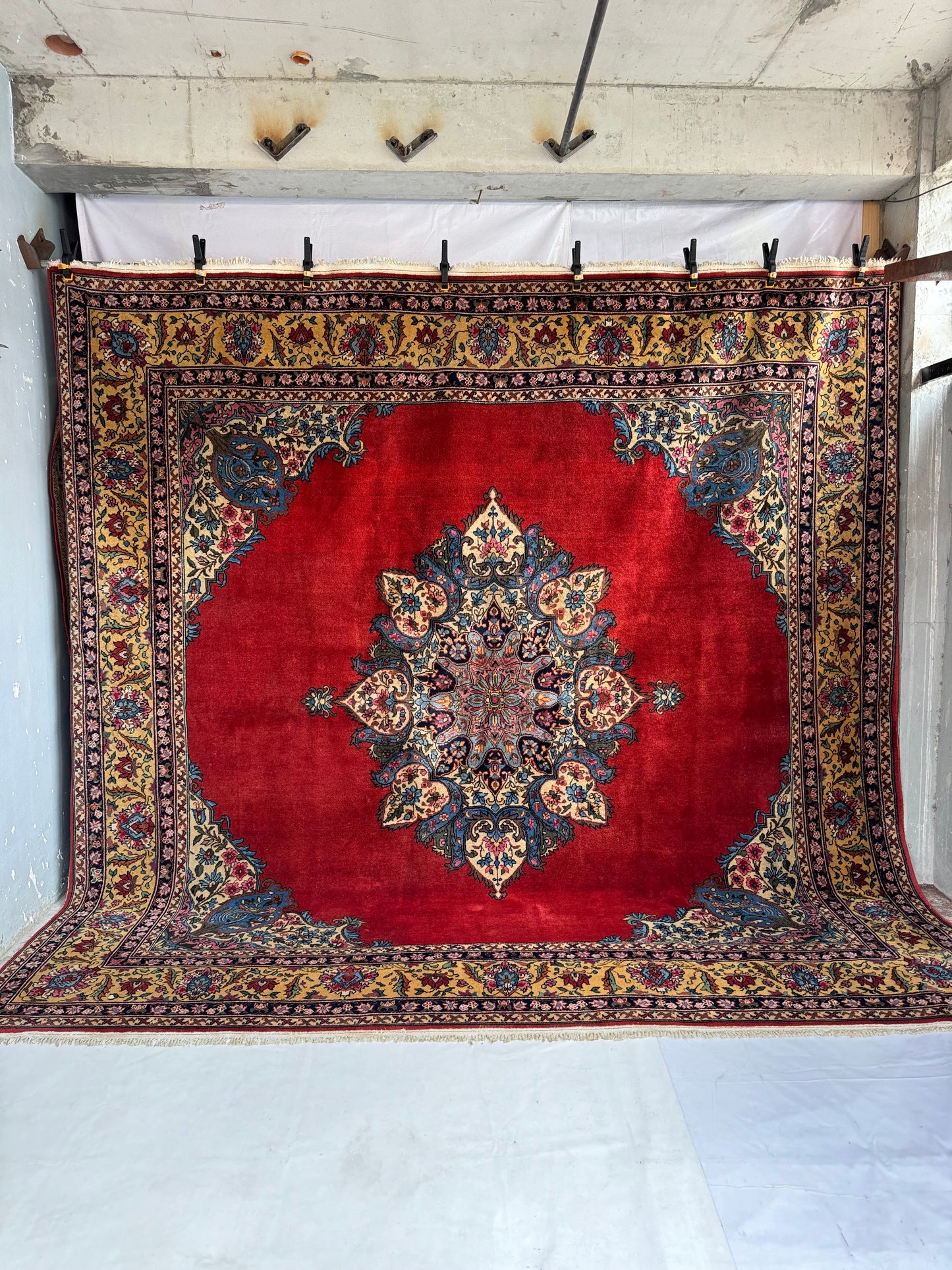 Handmade Romainian Rug 300 x 300 cm | 9.84 x 9.84 ft
