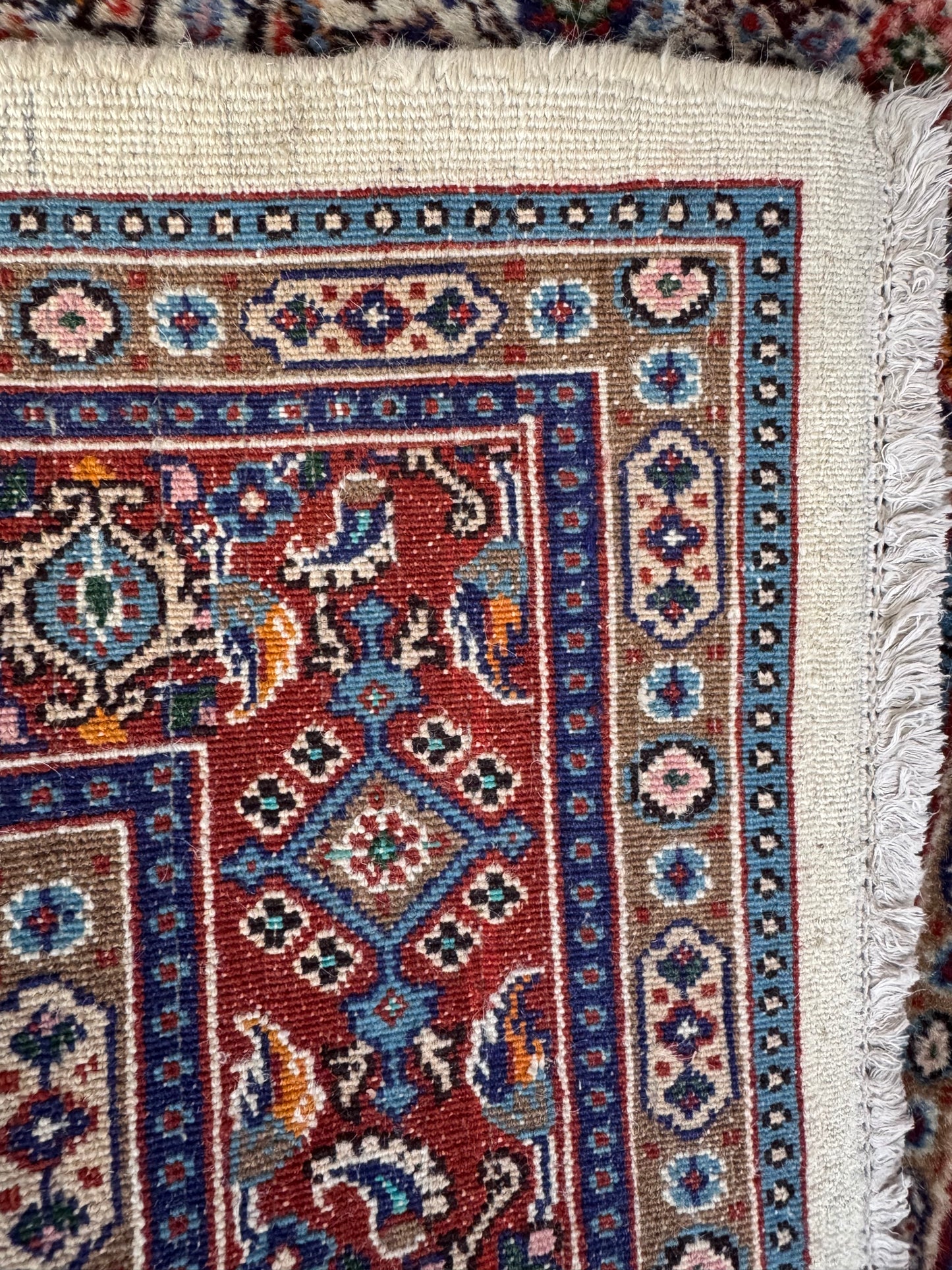 Handmade Persian Muod Runner
290 x 83 cm | 9.5 x 2.7 ft