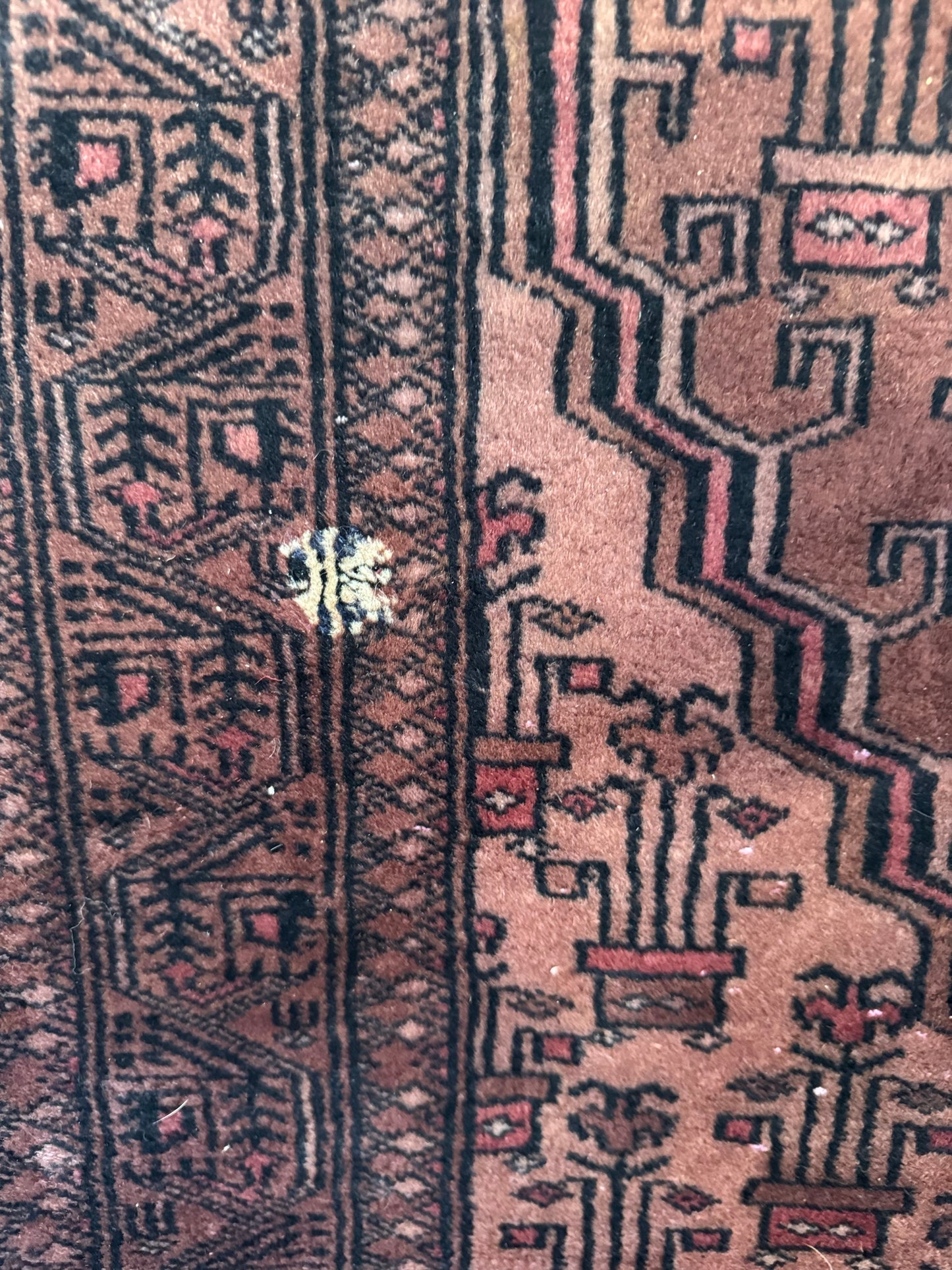 Handmade Lahore Rug 156 x 100 cm | 5.12 x 3.28 ft