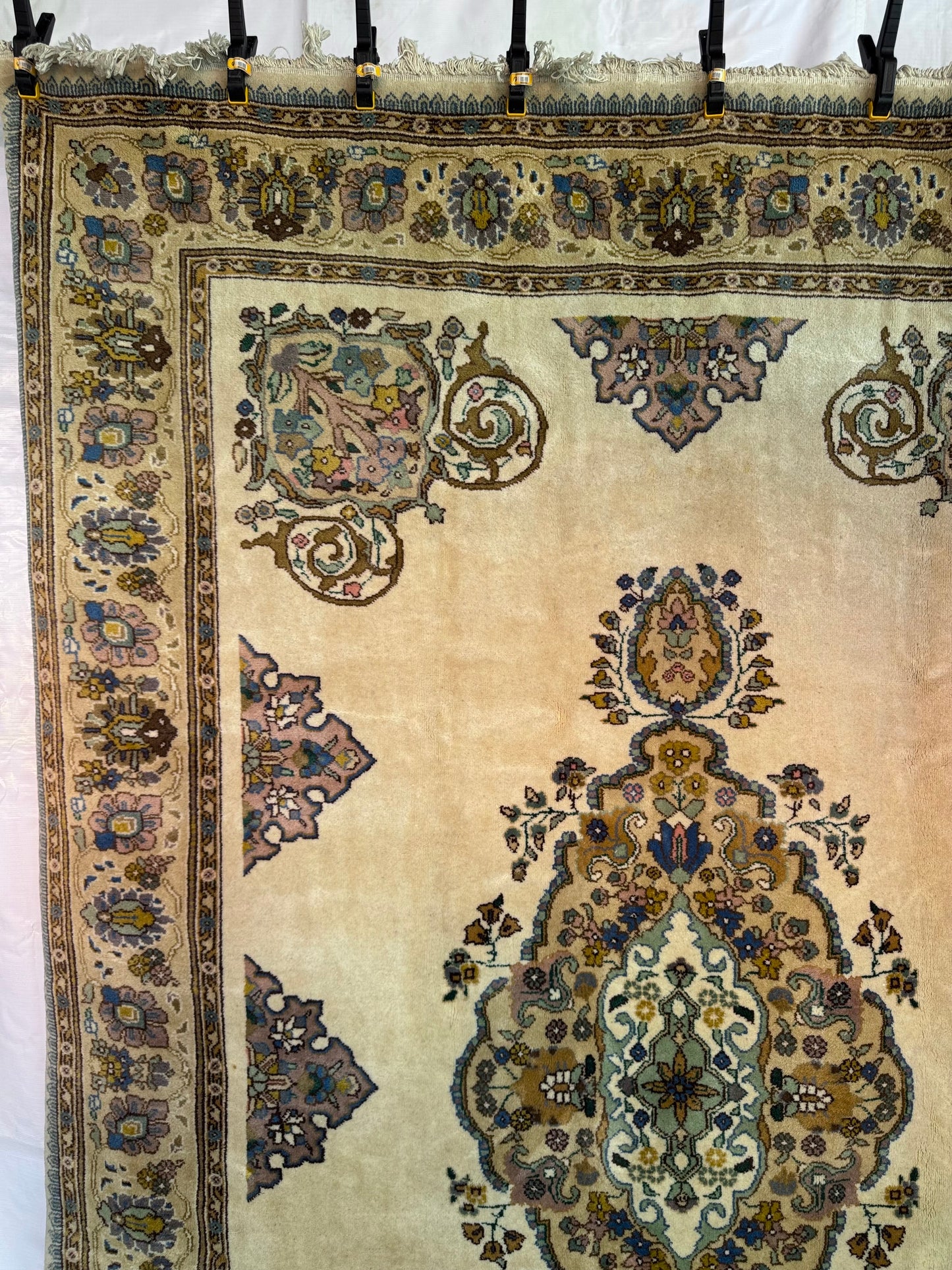 Handmade Persian Tabriz Rug 295 x 200 cm | 9.68 x 6.56 ft