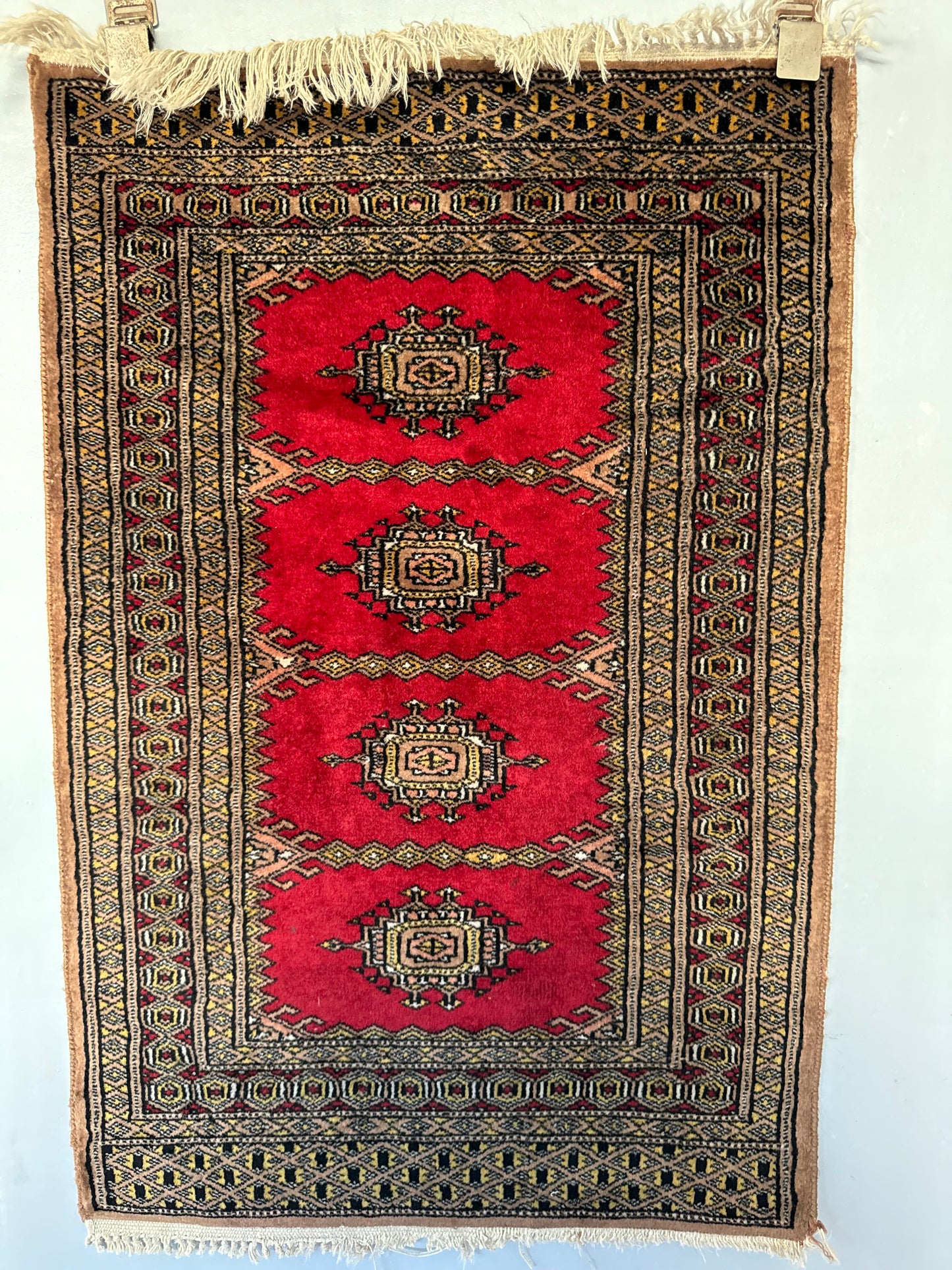 Handmade Bokhara 95 x 61 cm | 3.12 x 2 ft