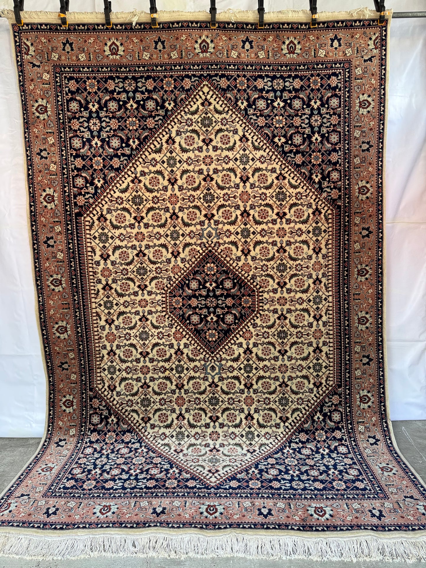 Handmade Persian Bidjar Rug 277 x 186 cm | 9.09 x 6.1 ft