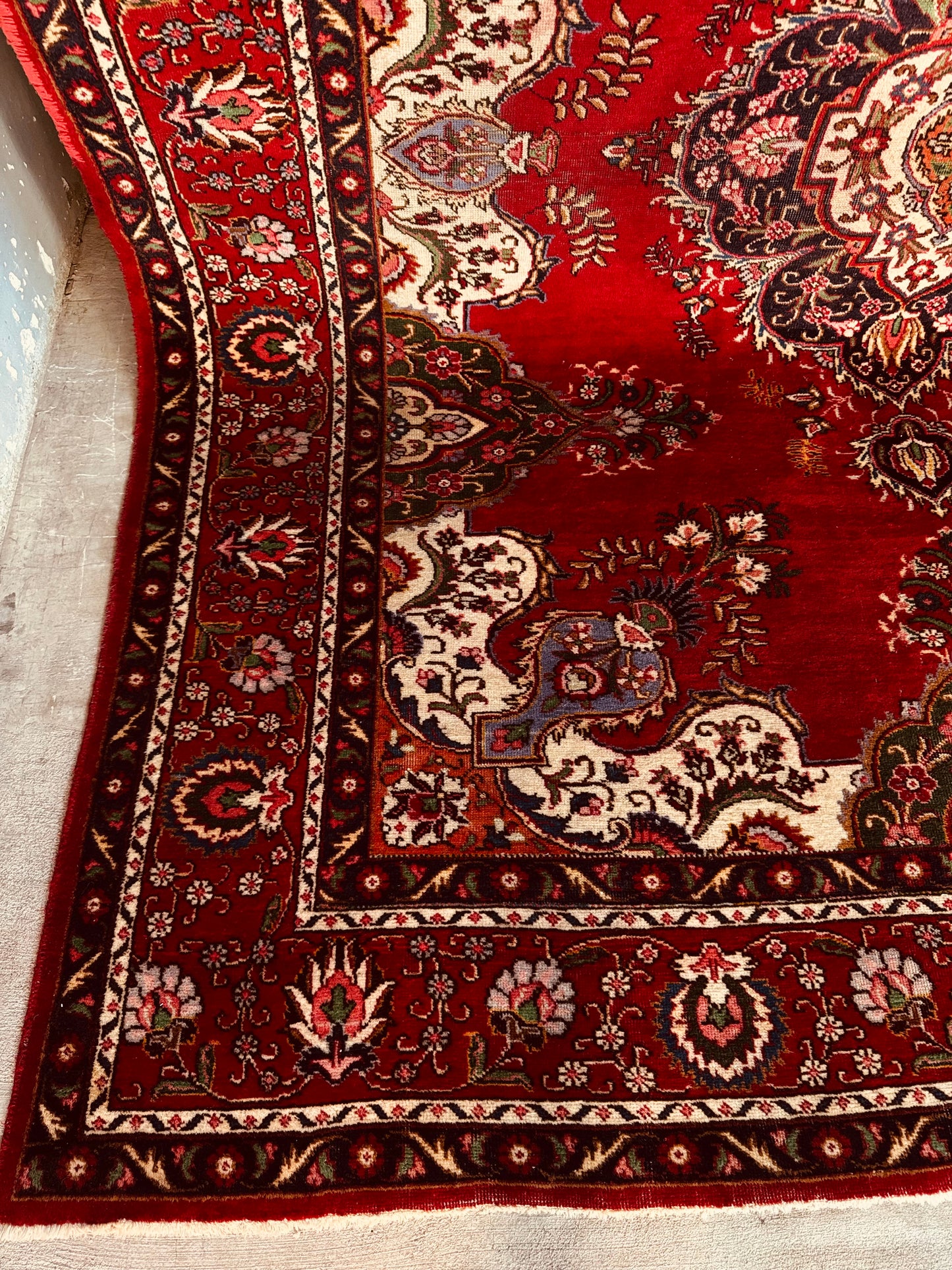 📌 RESERVED Handmade Persian Sarouk Rug
345 x 260 cm | 11.3 x 8.5 ft