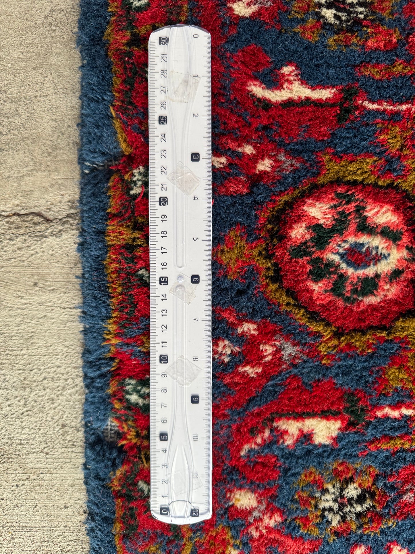 Handmade Persian Bakhtiar 300 x 190 cm | 9.84 x 6.23 ft