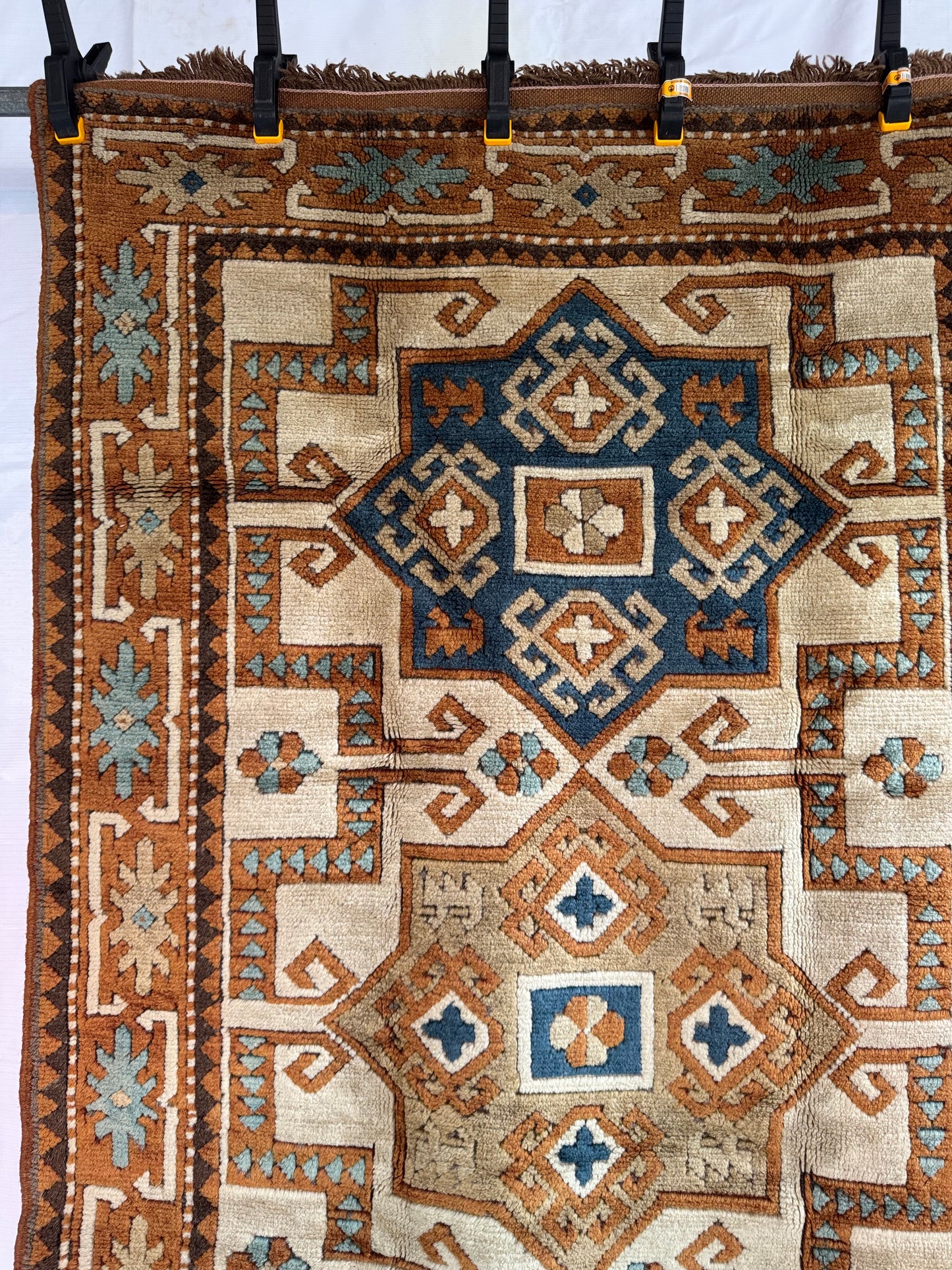 Handmade Kars Kazak Rug 186 x 112 cm | 6.1 x 3.67 ft