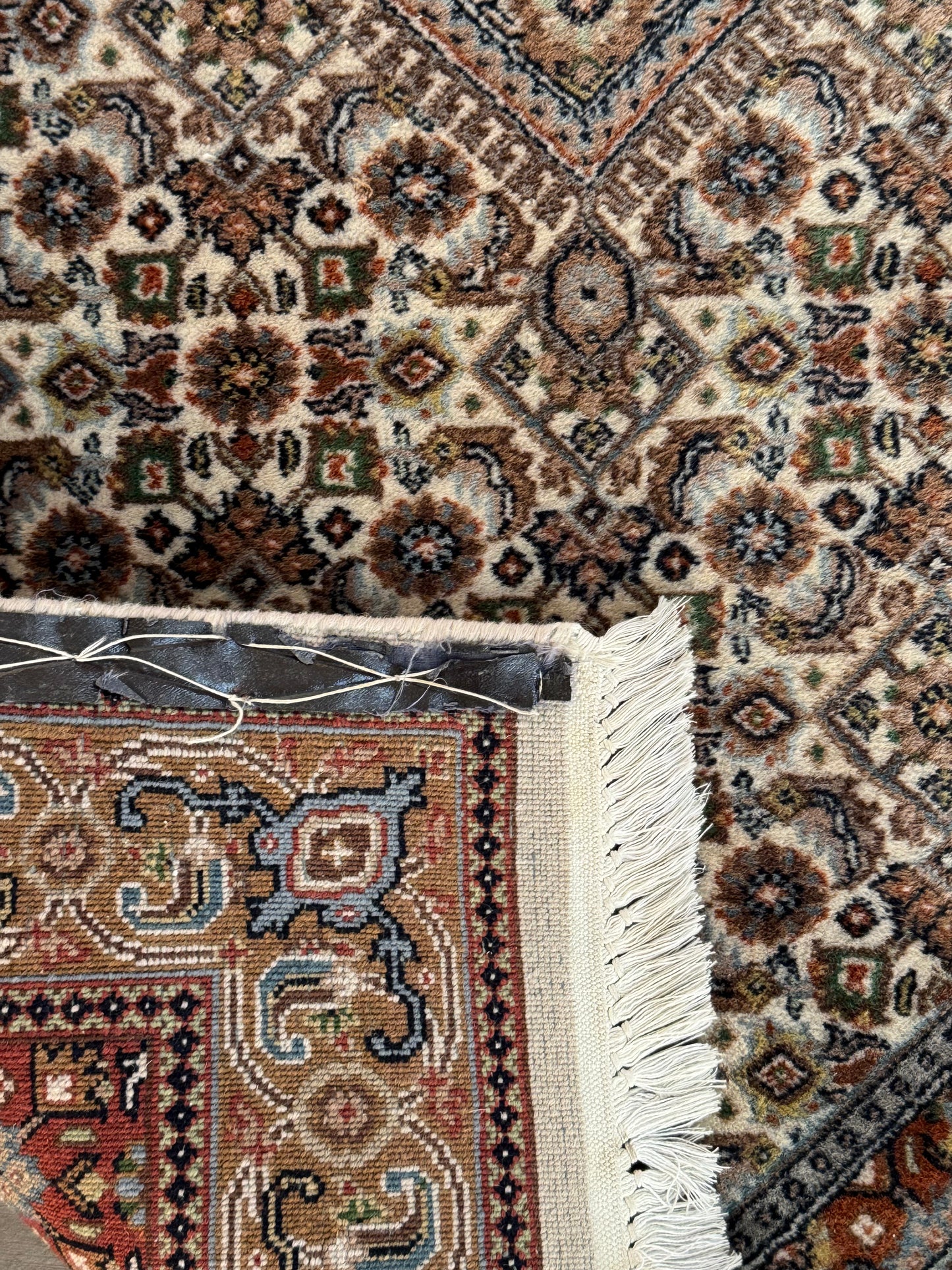 Handmade Persian Muod 161 x 89 cm | 5.3 x 3 ft