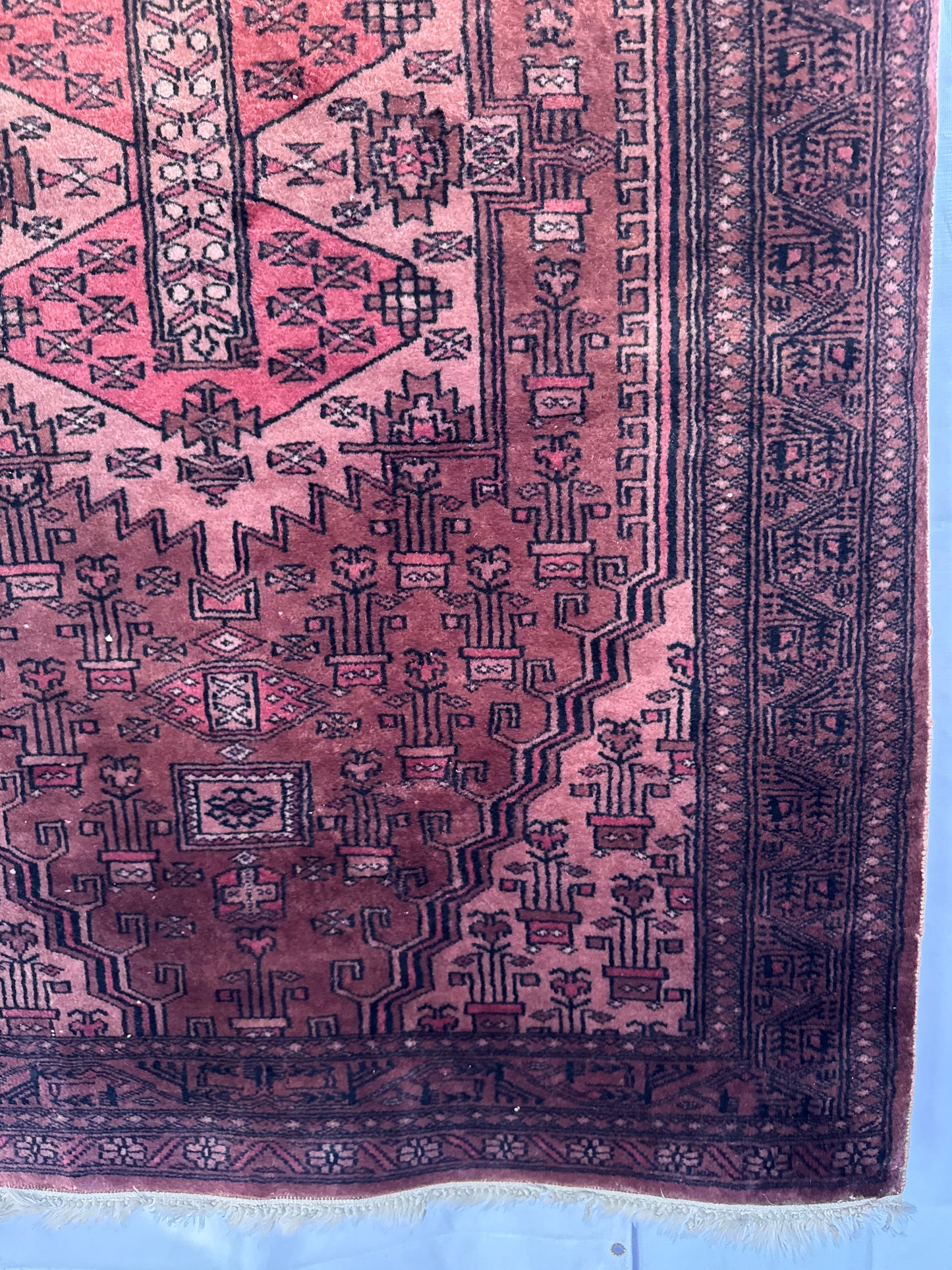 Handmade Lahore Rug 156 x 100 cm | 5.12 x 3.28 ft