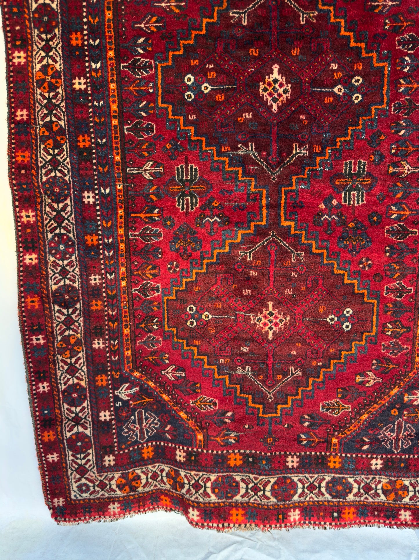 Handmade Persian Shiraz 6.6 x 5 ft