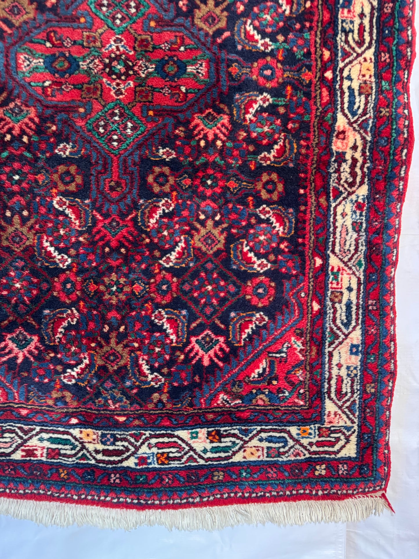 📌 RESERVED Handmade Persian Jozan Rug
145 x 100 cm | 4.76 x 3.28 ft
