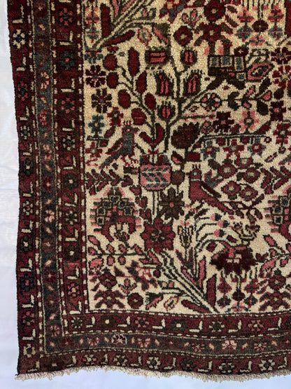 Handmade Persian Roudbar Rug
145 x 99 cm | 4.76 x 3.25 ft