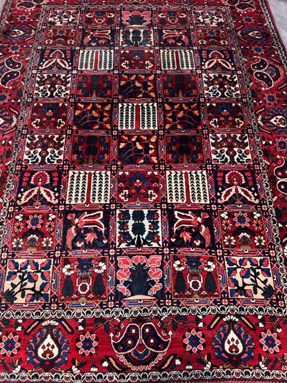 Handmade Persian Bakhtiar 300 x 230 cm | 9.84 x 7.55 ft