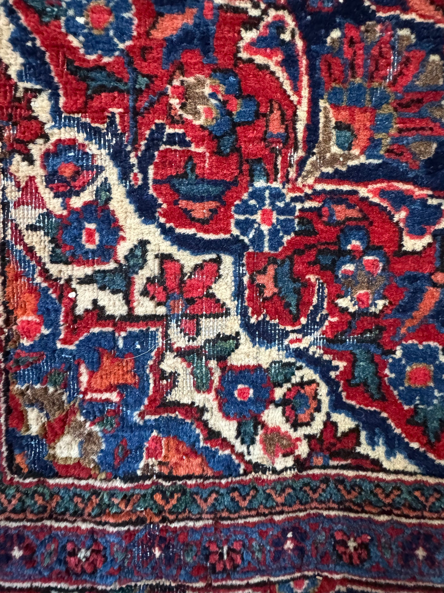 Handmade Persian Qom Rug 201 x 134 cm | 6.6 x 4.4 ft