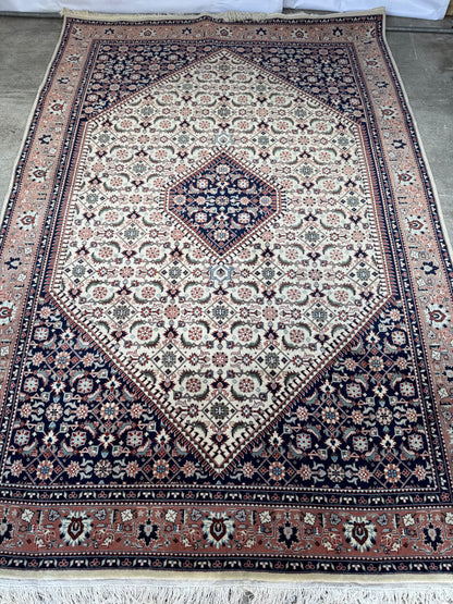 Handmade Persian Bidjar Rug 277 x 186 cm | 9.09 x 6.1 ft