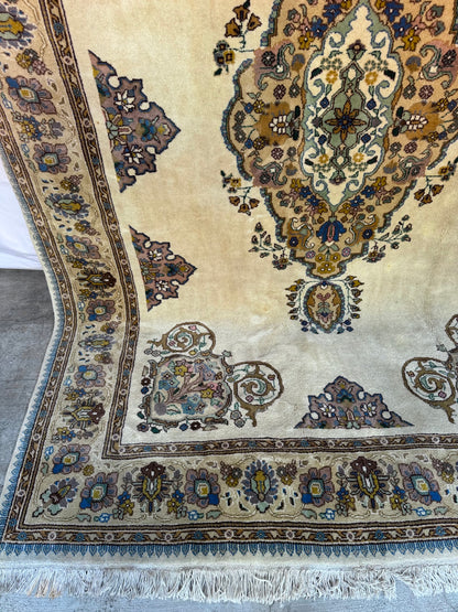 Handmade Persian Tabriz Rug 295 x 200 cm | 9.68 x 6.56 ft