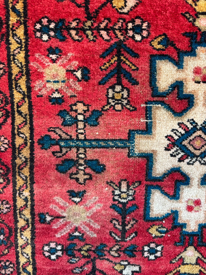 Handmade Persian Hamadan Rug 145 x 103 cm | 4.8 x 3.4 ft