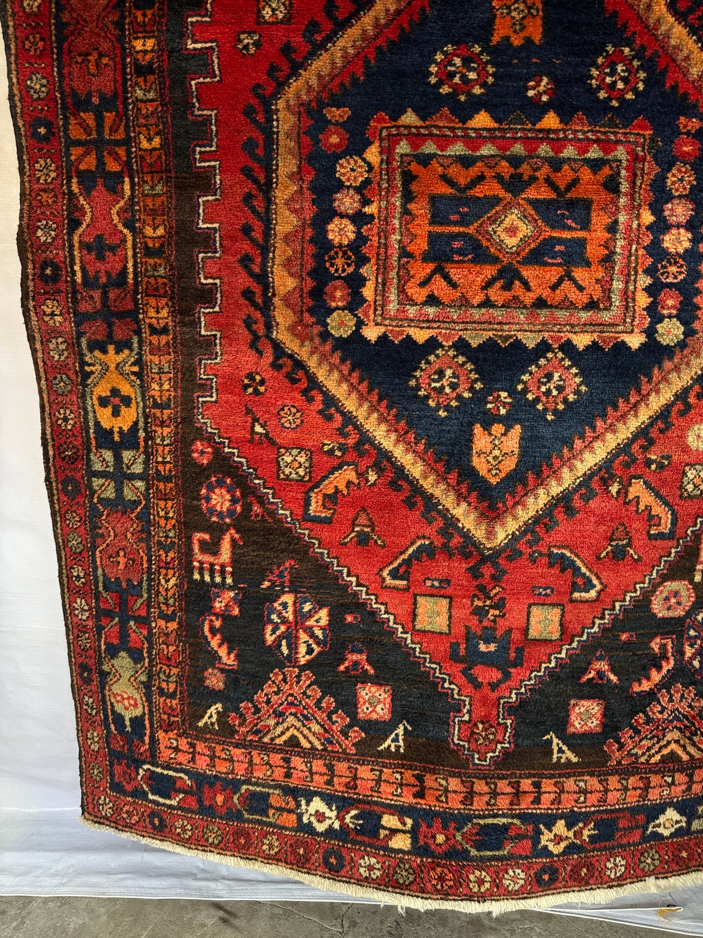 Handmade Persian Hamadan Rug 200 x 144 cm | 6.6 x 4.72 cm