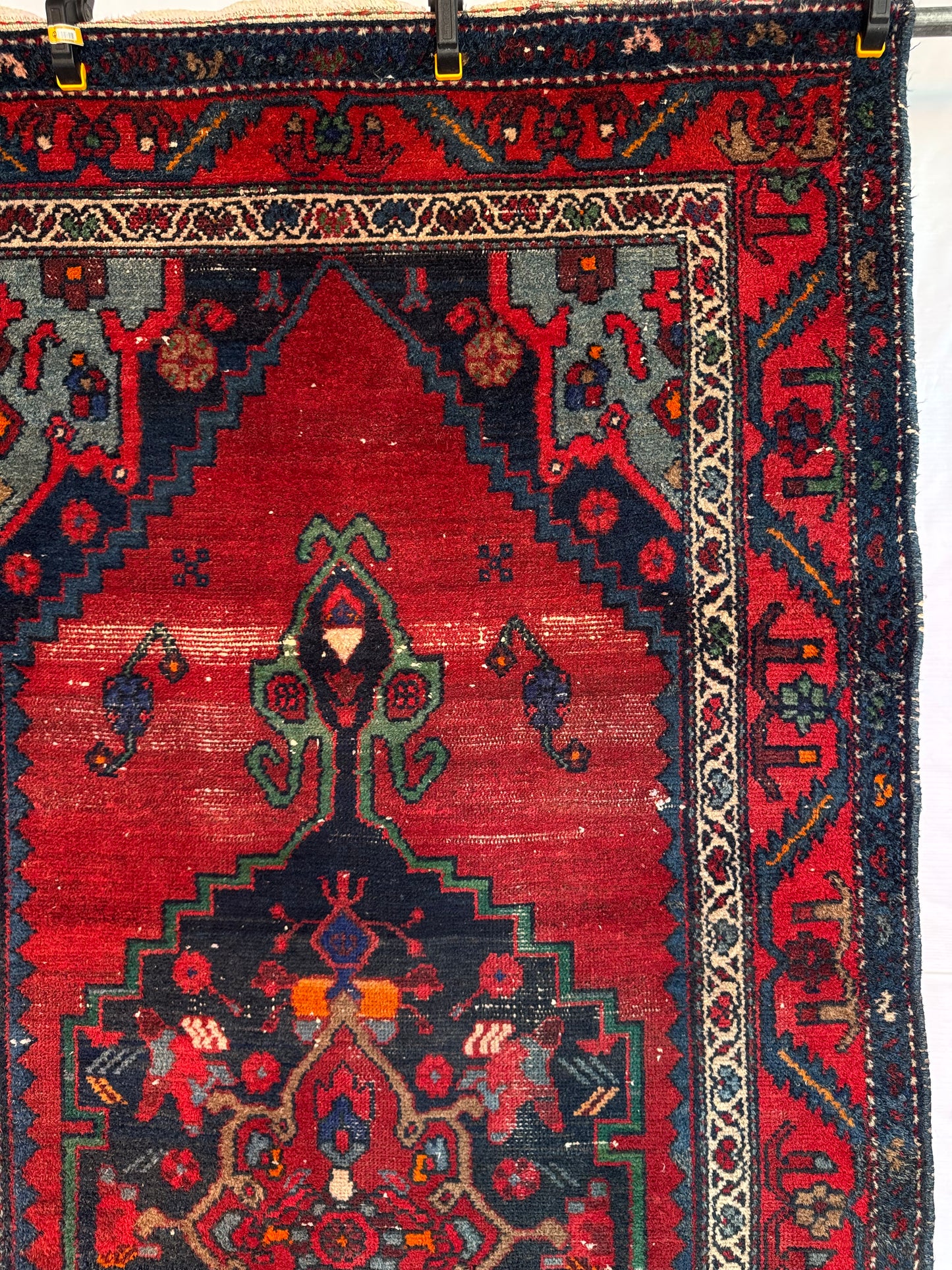 Handmade Persian Hamadan Rug
235 x 115 cm | 7.7 x 3.8 ft