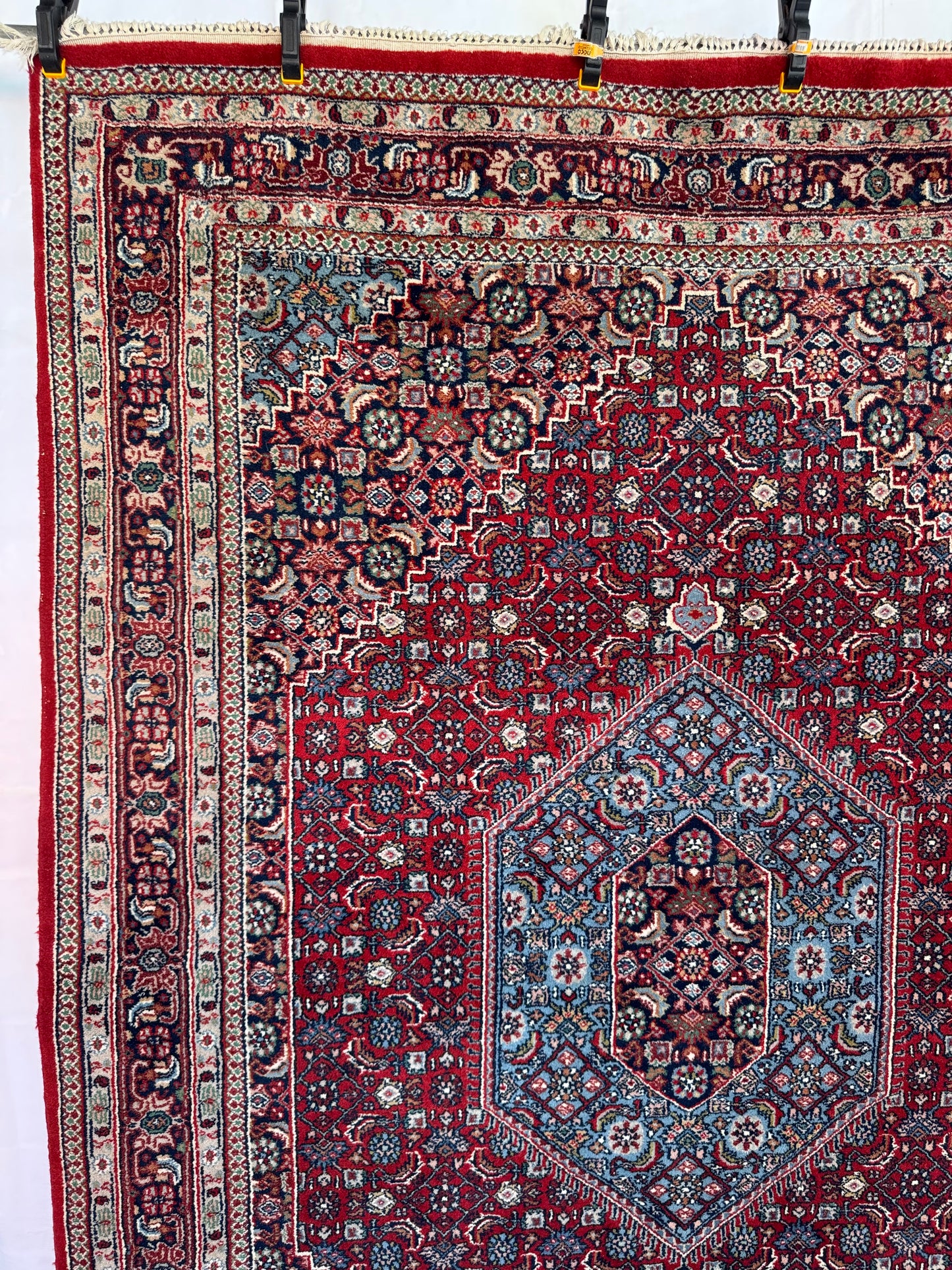 Handmade Indo Bidjar Rug
242 x 175 cm | 7.9 x 5.7 ft