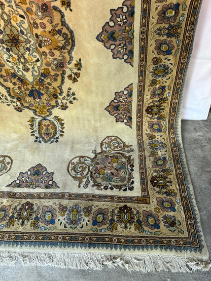 Handmade Persian Tabriz Rug 295 x 200 cm | 9.68 x 6.56 ft