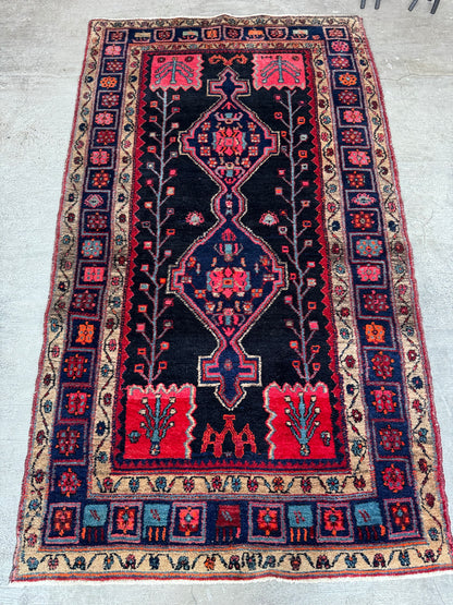 Handmade Persian Hamadan Rug 225 x 130 cm | 7.38 x 4.27 ft