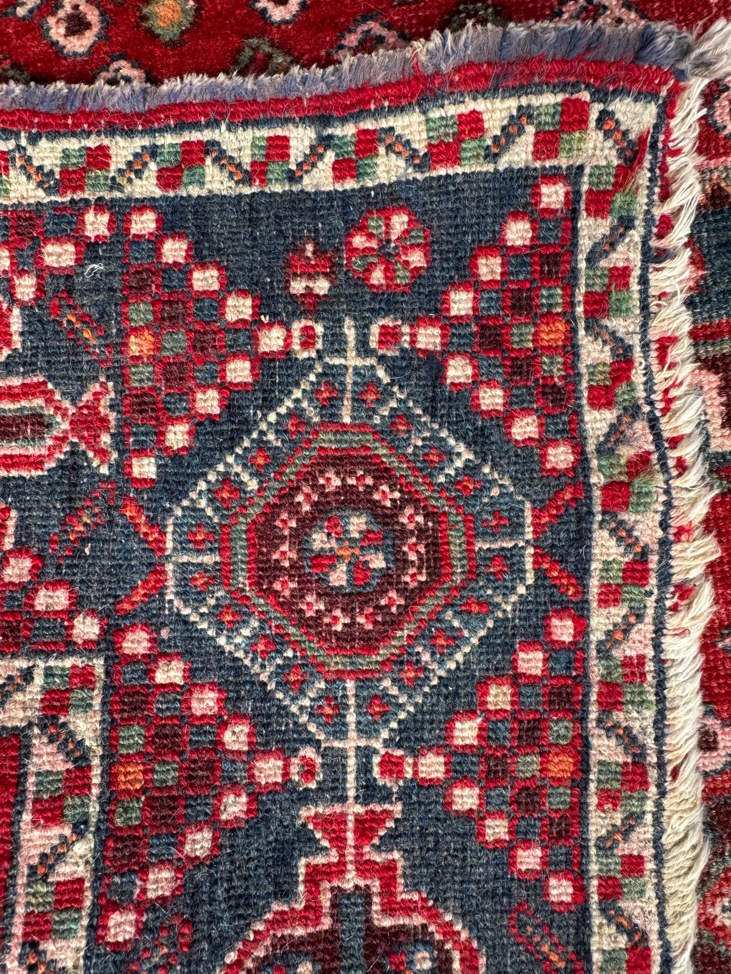 Handmade Persian Shahrbabak Rug 212 x 157 cm | 7.0 x 5.2 ft