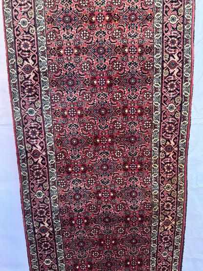 Handmade Persian Bidjar Runner 247 x 71 cm | 8.1 x 2.33 ft