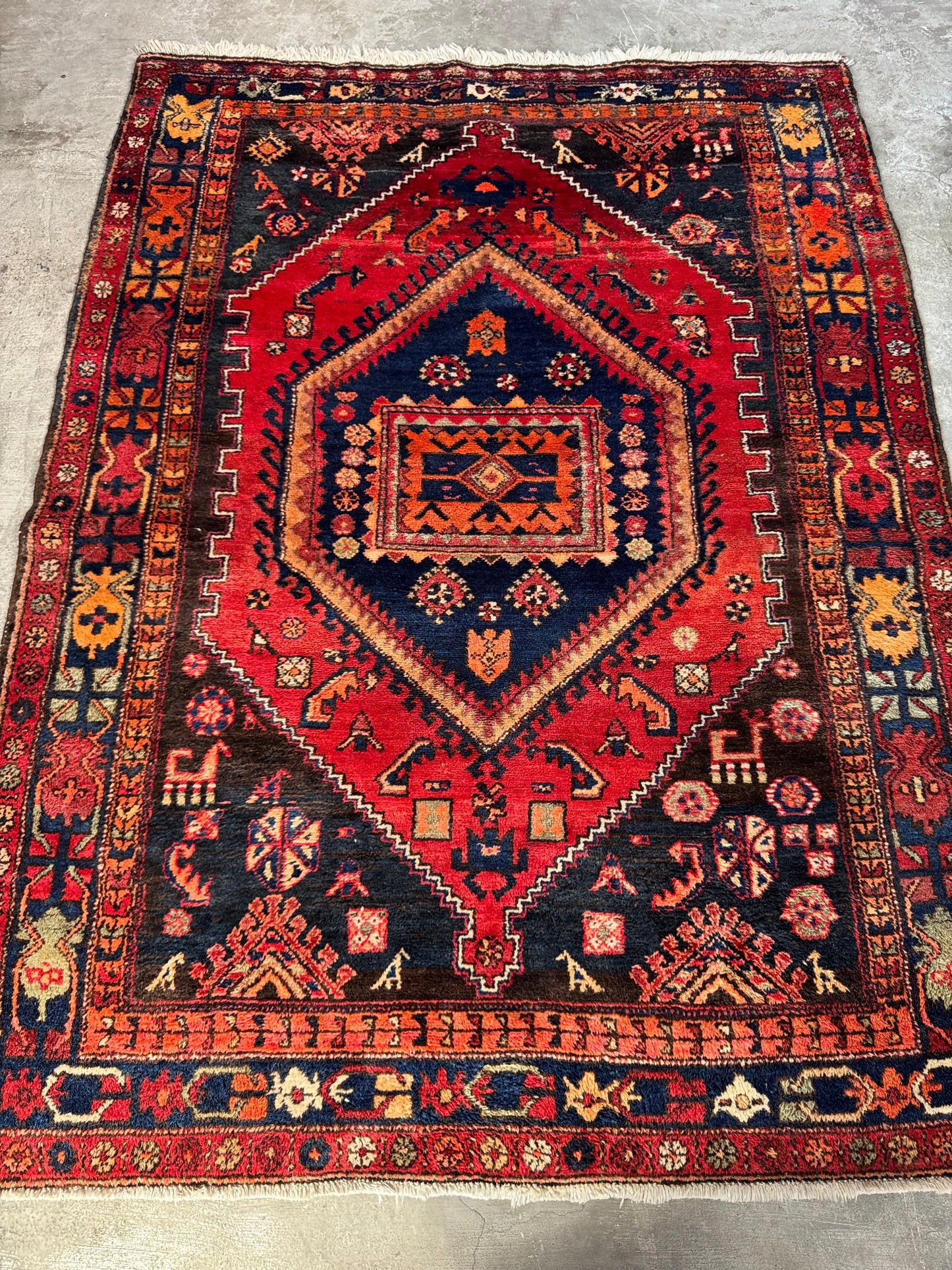 Handmade Persian Hamadan Rug 200 x 144 cm | 6.6 x 4.72 cm