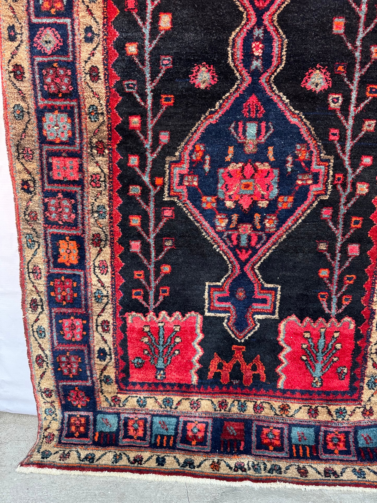 Handmade Persian Hamadan Rug 225 x 130 cm | 7.38 x 4.27 ft