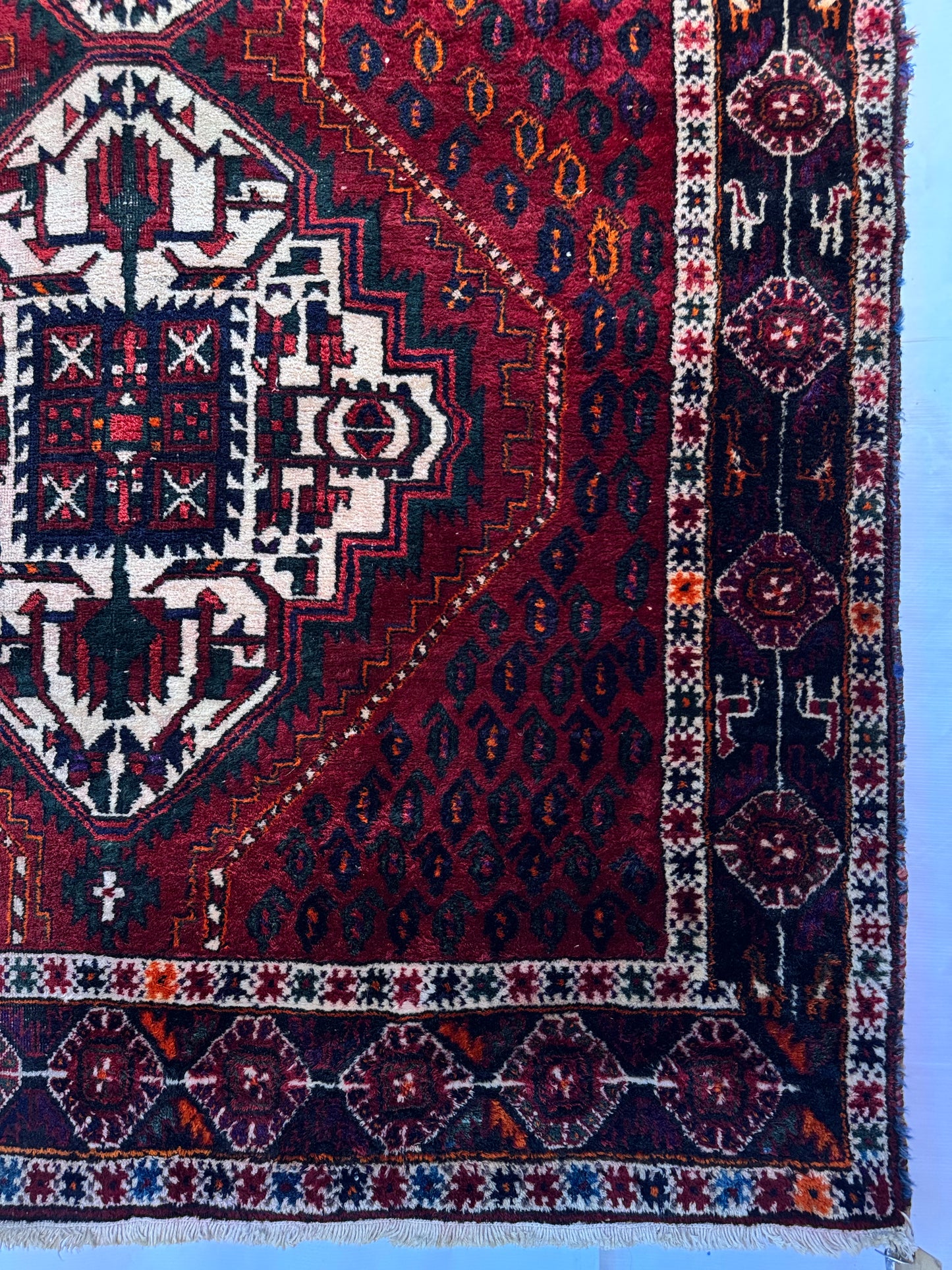 Handmade Persian Afshar Rug 173 x 128 cm | 5.7 x 4.2 ft