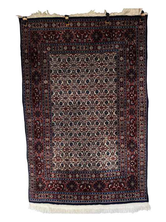 Handmade Persian Muod 155 x 105 cm | 5.1 x 3.4 ft