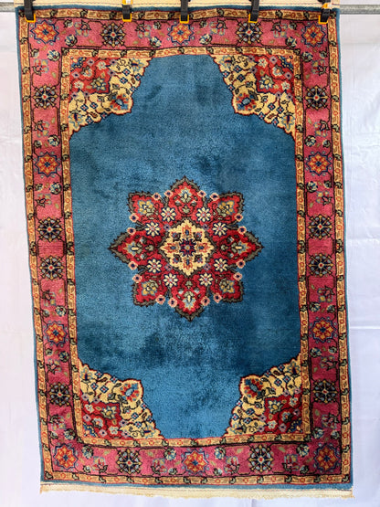 Handmade Romainian Rug 153 x 100 cm | 5.02 x 3.28 ft