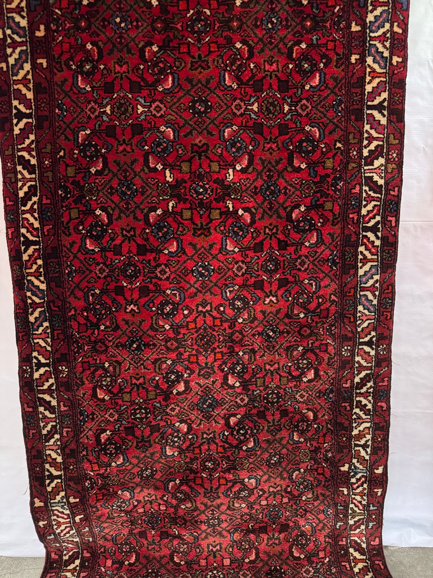 Handmade Persian Hosseinabad Runner 350 x 115 cm | 11.5 x 3.8 ft