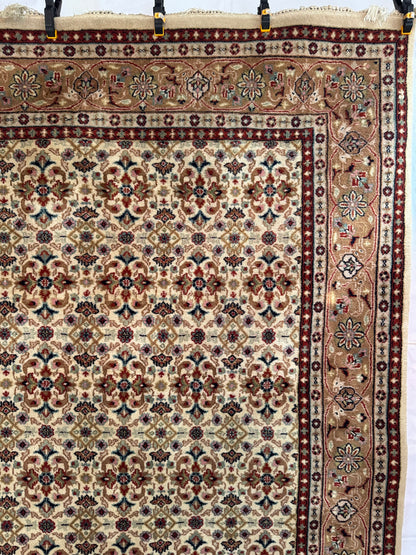 Handmade Indo Bidjar Rug 
285 x 193 cm | 9.4 x 6.3 ft