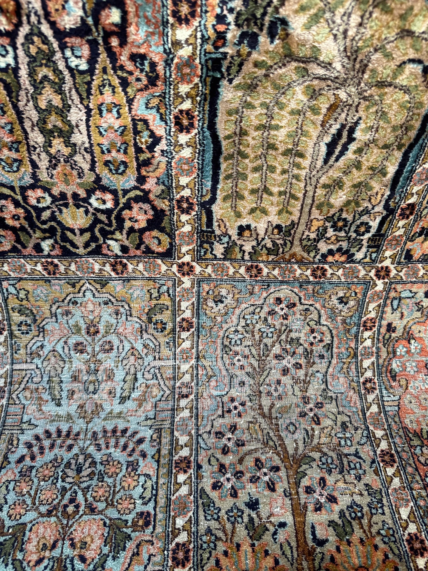 📌 RESERVED Handmade Indo Kashmir Silk Rug 320 x 240cm | 10.5 x 7.87 ft