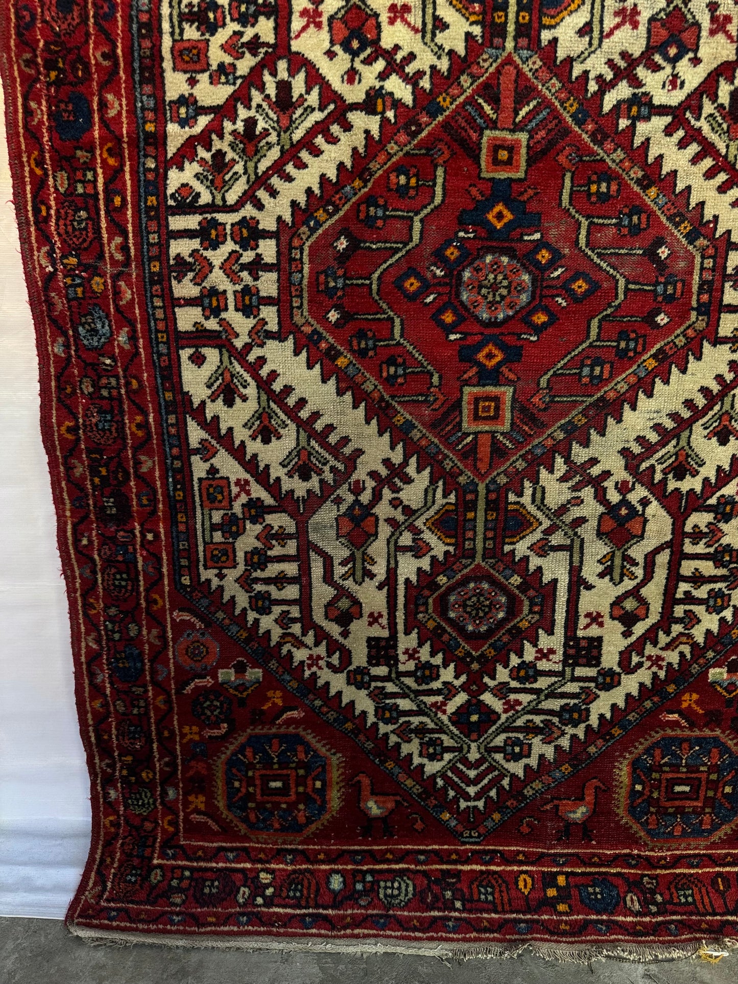 Handmade Persian Hamadan Rug 228 x 136 cm | 7.5 x 4.5 ft