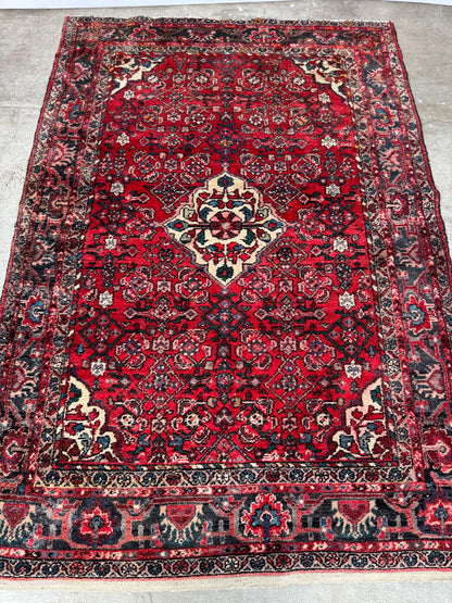 Handmade Persian Hosseinabad 220 x 150 cm | 7.22 x 4.92
