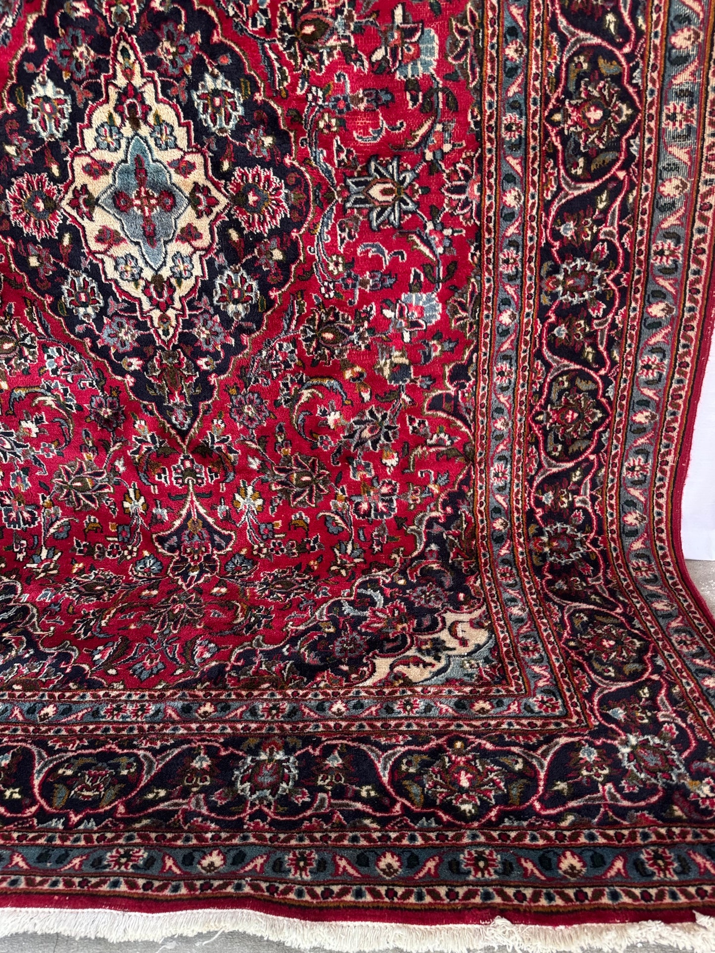 Handmade Persian Kashan Rug 306 x 202 cm. | 10 x 6.6 ft
