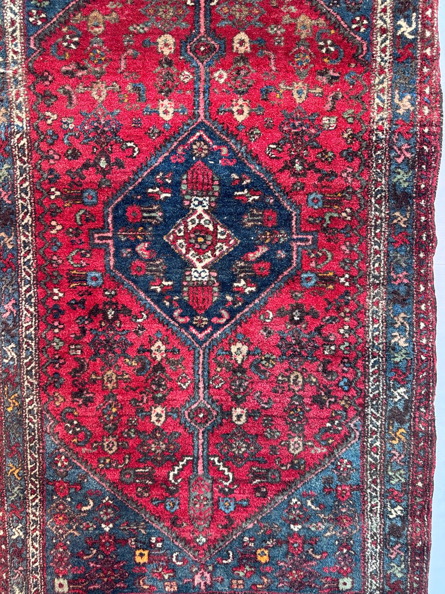 Handmade Persian Zanjan Rug
195 x 110 cm | 6.4 x 3.6 ft