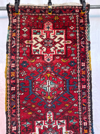 Handmade Persian Karaja Runner
270 x 98 cm | 8.37 x 2.17 ft