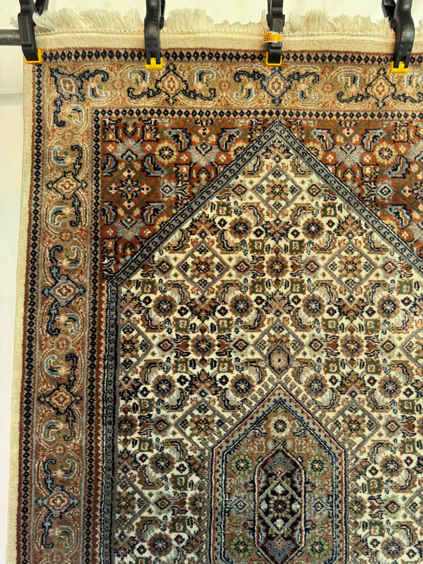 Handmade Persian Muod 161 x 89 cm | 5.3 x 3 ft